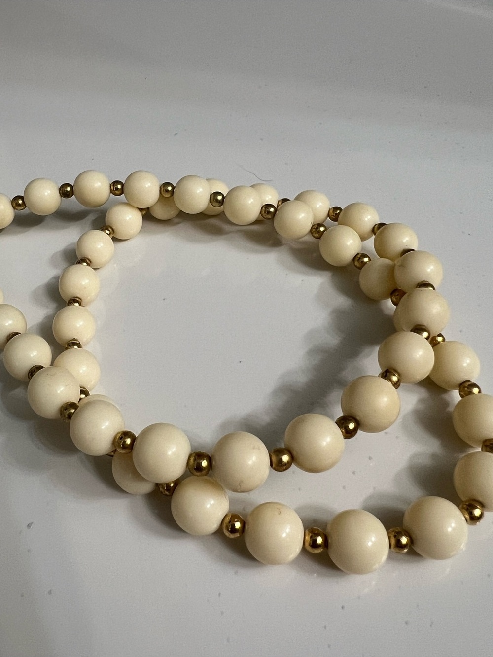 Cream Beaded Necklace with Gold Accent Beads